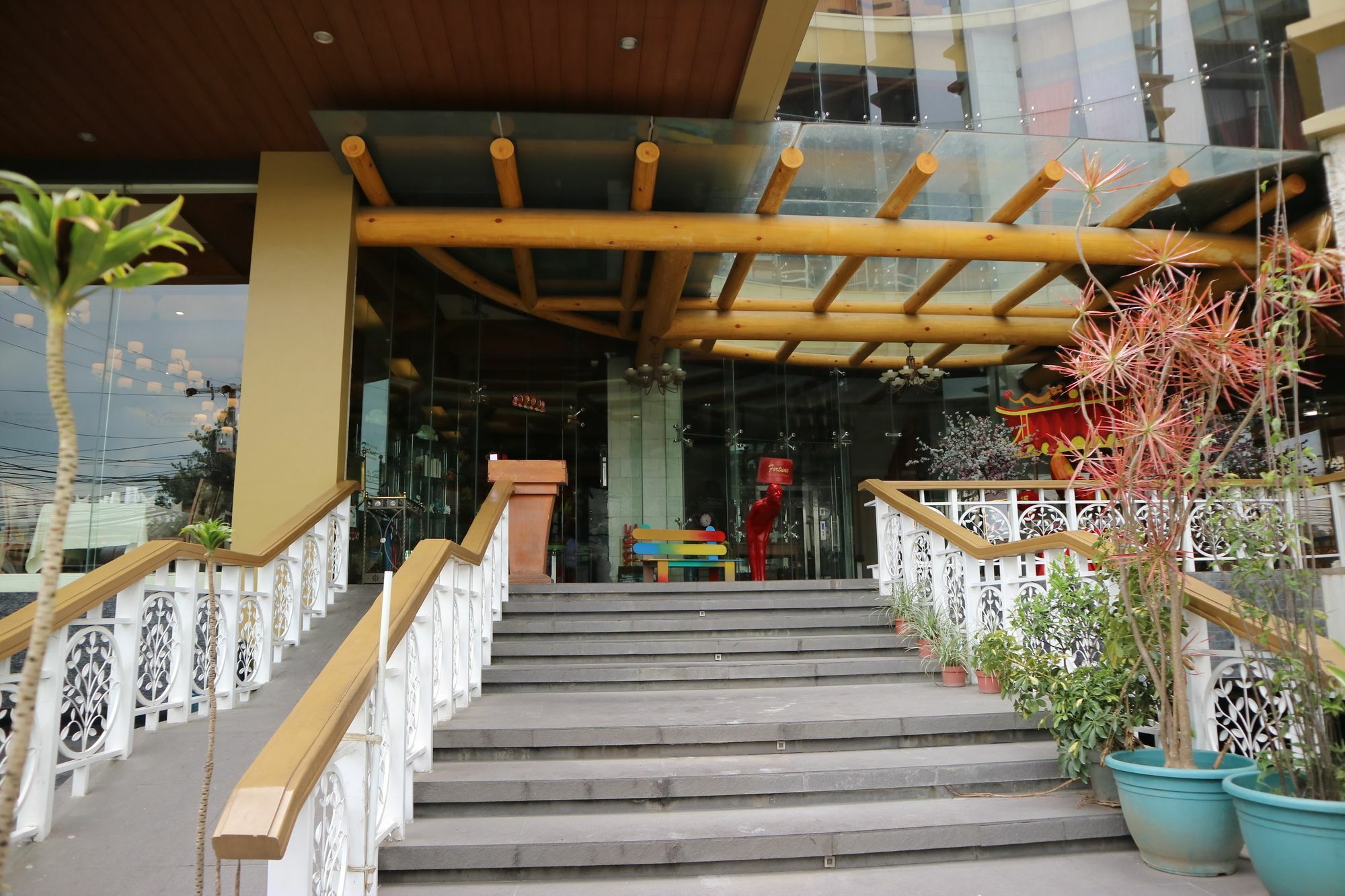 Paragon Hotel And Suites Baguio City Exterior photo